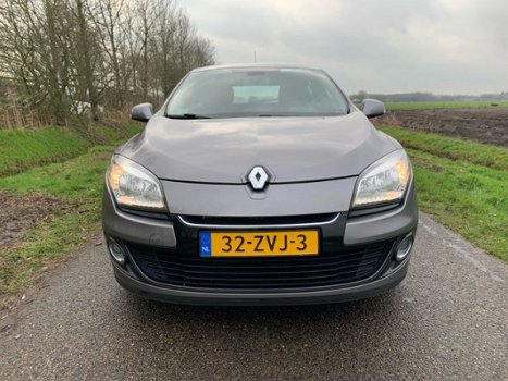 Renault Mégane - 1.5 dCi Collection ‘75Dkm’ Airco/Navi/Cruise/5-Deurs - 1