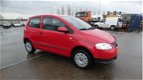 Volkswagen Fox - 1.4 Trendline - 1 - Thumbnail