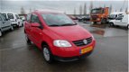 Volkswagen Fox - 1.4 Trendline - 1 - Thumbnail