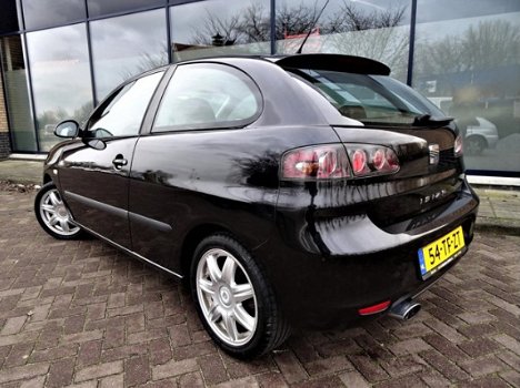 Seat Ibiza - 1.4-16V Chill Out _Schuifdak_Climate_Parrot_USB - 1