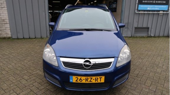 Opel Zafira - 2.2 Enjoy AUTOMAAT/TREKHAAK/APK 11-20/NAP - 1