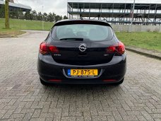 Opel Astra - 1.7 CDTi Edition