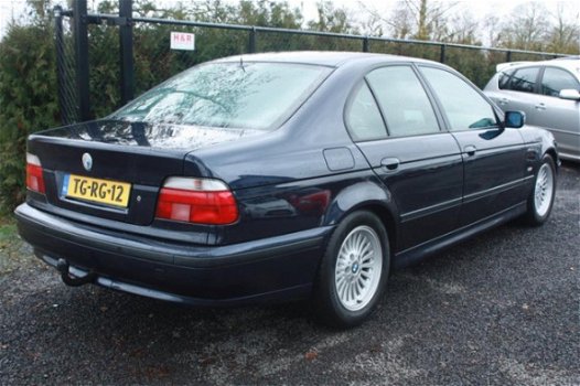 BMW 5-serie - 523i Executive AUTOMAAT HISTORIE AANWEZIG - 1