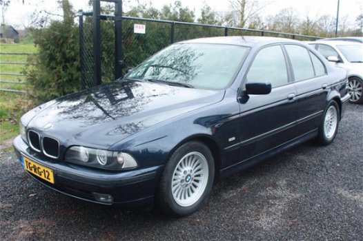 BMW 5-serie - 523i Executive AUTOMAAT HISTORIE AANWEZIG - 1