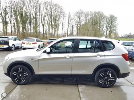 BMW X3 - sDrive18d High Exe, Leer | Stoelverw. | Navi | 19 LMV - 1