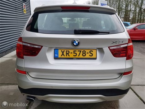 BMW X3 - sDrive18d High Exe, Leer | Stoelverw. | Navi | 19 LMV - 1