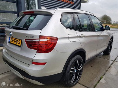 BMW X3 - sDrive18d High Exe, Leer | Stoelverw. | Navi | 19 LMV - 1