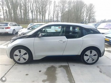 BMW i3 - Comfort Adv 125kw 4% bijtelling, Snellaadpakket - 1