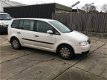 Volkswagen Touran - 1.9 TDI - 1 - Thumbnail