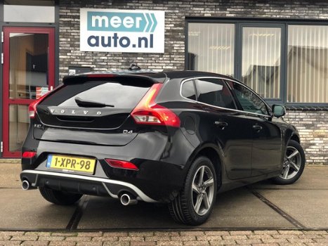 Volvo V40 - 2.0 D4 R-Design Business 190pk l XENON l BLIS l CAMERAl ORG.NL l 1e Eig - 1