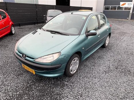 Peugeot 206 - 1.4 XT MET NIEUWE APK TOT 14-01-2021 - 1