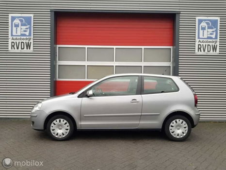 Volkswagen Polo - 1.2 Optive - 1