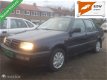 Volkswagen Vento - 1.8 CL uniek km NAP NW APK Automaat - 1 - Thumbnail