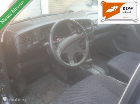 Volkswagen Vento - 1.8 CL uniek km NAP NW APK Automaat - 1