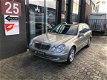 Mercedes-Benz E-klasse Combi - 320 CDI Avantgarde 7 pers 6/12 M Garantie - 1 - Thumbnail