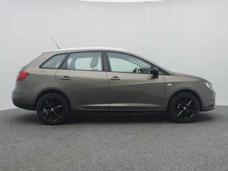 Seat Ibiza ST - 1.0 EcoTSI Style Connect TZ75810 | Dealer Onderhouden | Navi | Climate | Trekhaak | - 1