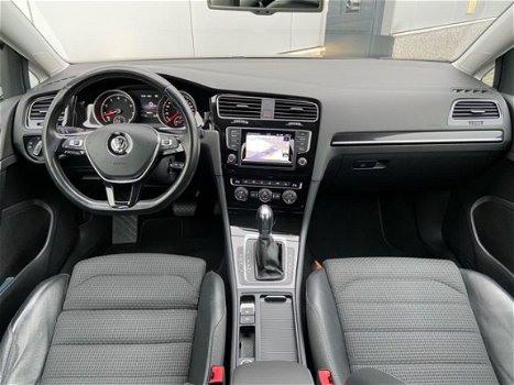 Volkswagen Golf - 1.2 TSI Highline/Automaat/Navi/Clima/Cruise - 1