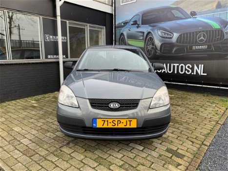 Kia Rio - 1.4 L - 1