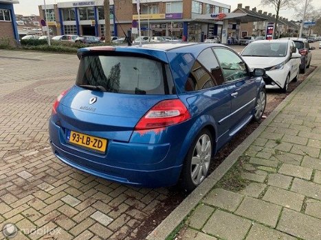 Renault Mégane - 1.6-16V Sportuitvoering 18 inch, nieuwe apk - 1