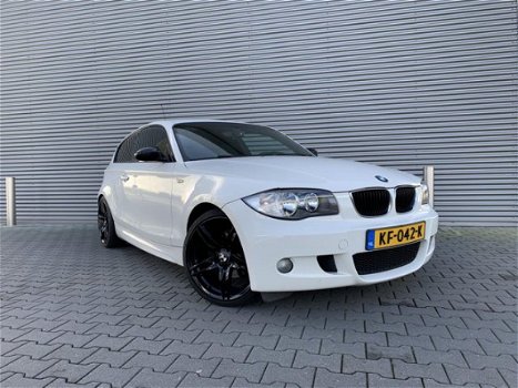 BMW 1-serie - 116i 2.0 M-pakket - 1