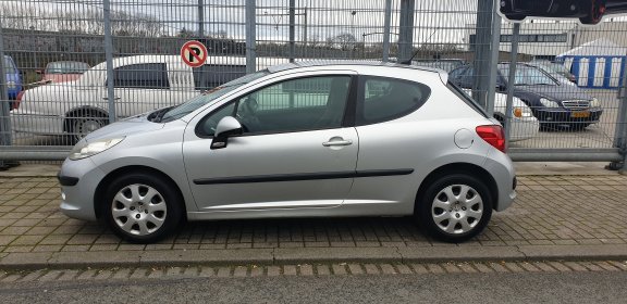 Peugeot 207 1.4 16v Airco - 3