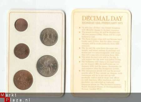 Britain's First Decimal Coins - 2