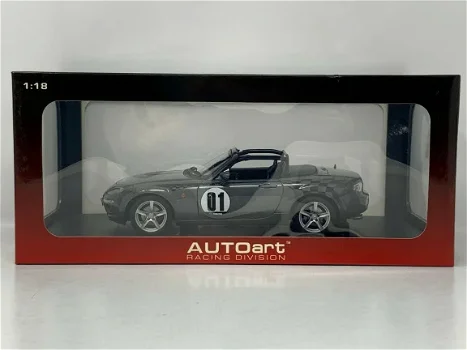 1:18 AUTOart 2006 Mazda MX-5 Roadster #01 NC NR-A galaxy grey RHD - 0