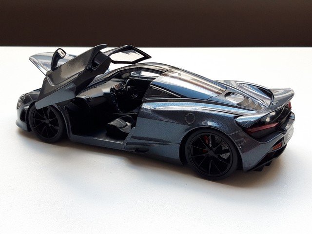 McLaren 720S – Hobbs and Shaw – Fast and Furious – Jada Toys modelauto 1:24 - Afbeelding 4