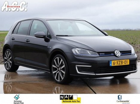 Volkswagen Golf - 1.4 TSi GTE Hybride AUTOMAAT Navi PDC v+a - 1