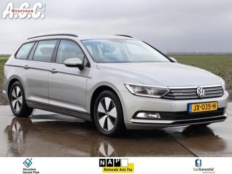 Volkswagen Passat Variant - 1.6 TDi Trekhaak Navi LED Euro 6 - 1