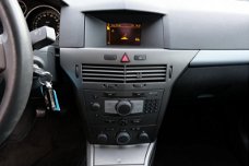 Opel Astra GTC - 1.8-140pk Executive Navi/Clima/LMV