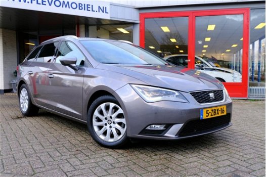 Seat Leon ST - 1.6 TDI Ecom. Lease Sport Navi/Leer-Alcant./Full Led - 1