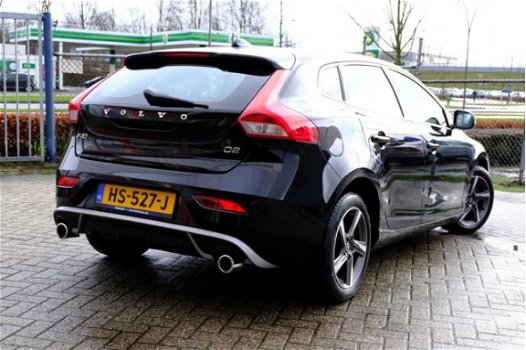 Volvo V40 - 2.0 D2 R-Design Business Navi/Xenon/Leder-alcan./LMV/Enz - 1