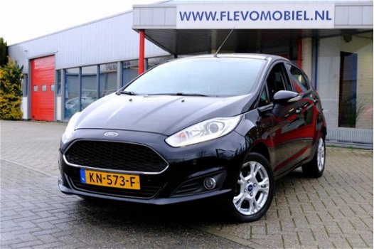 Ford Fiesta - 1.0 Style Ultimate 5-deurs Navi/PDC/Airco/LMV - 1