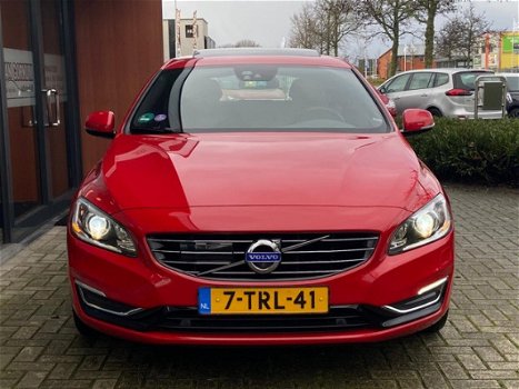 Volvo V60 - 2.4 D6 AWD Plug-In Hybrid Summum Schuifdak Adaptive Cruise Camera ex. BTW - 1