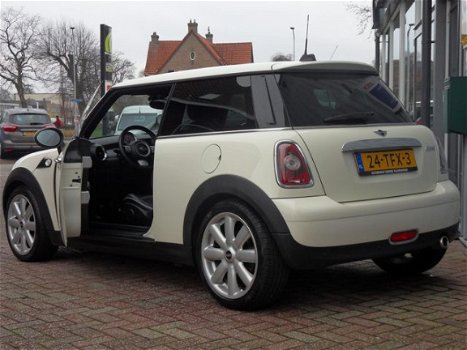 Mini Mini Cooper - 1.6 Panodak | Xenon | Navigatie - 1