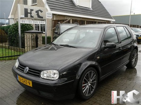 Volkswagen Golf - 2.3 V5 Comfortline - 1