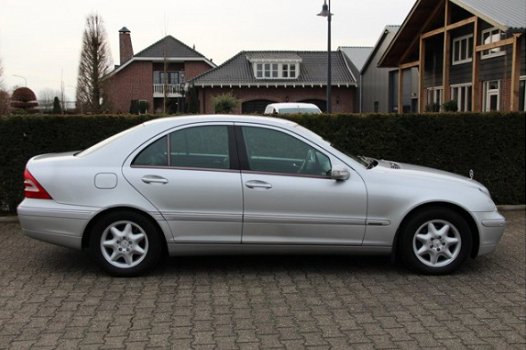 Mercedes-Benz C-klasse - 220 CDI Elegance Aut Leder Clima Cruise Stoelverw PDC LMV Zeer nette - 1