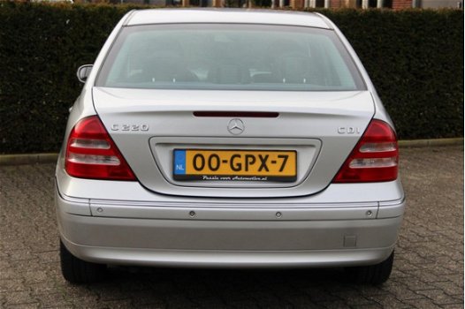 Mercedes-Benz C-klasse - 220 CDI Elegance Aut Leder Clima Cruise Stoelverw PDC LMV Zeer nette - 1