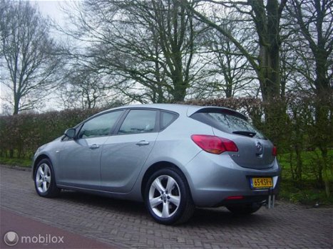 Opel Astra - 1.6 EDITION Bwj 2010 APK 2021 ( AIRCO ) MOOI - 1