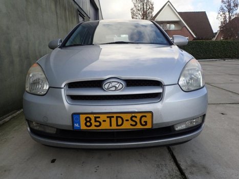 Hyundai Accent - 1.4i Dynamic airco, LMV - 1