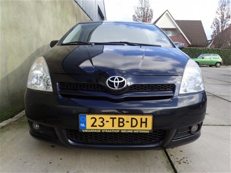 Toyota Verso - 1.8 VVT-i Dynamic trekhaak, LMV, airco - 1