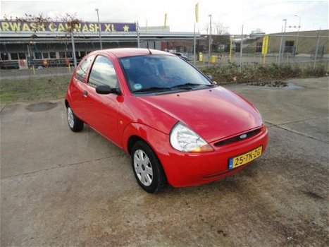 Ford Ka - 1.3 Futura weinig kilometer met nap. nieuwe koppeling - 1