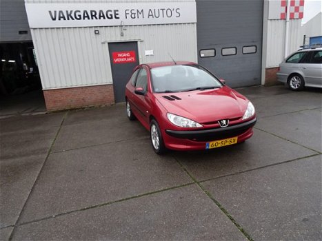 Peugeot 206 - 1.4 One-line - 1