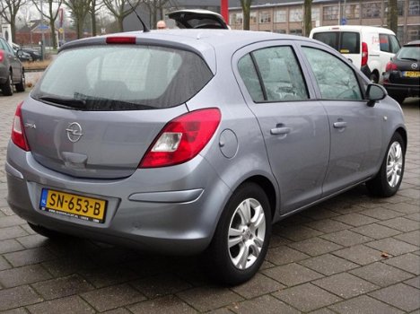 Opel Corsa - 1.2-16V '111' Edition - 1