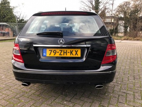 Mercedes-Benz C-klasse Estate - C 230 V6 Avantgarde - 1