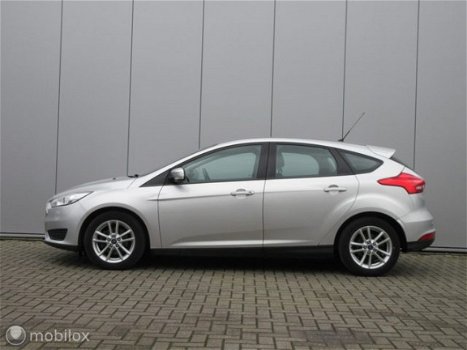 Ford Focus - 1.0I 100PK, 95DKM, NAVI, AIRCO, PDC - 1