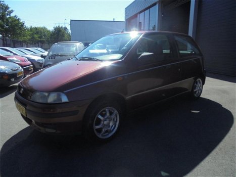 Fiat Punto - 1.2 75 ELX met nieuwe apk - 1