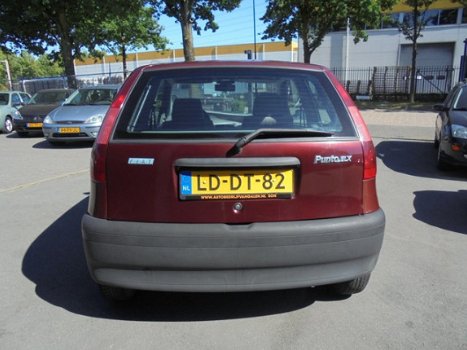 Fiat Punto - 1.2 75 ELX met nieuwe apk - 1