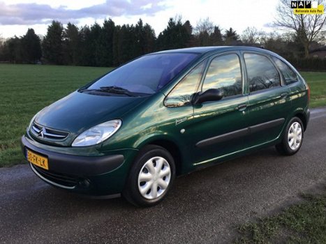 Citroën Xsara Picasso - 1.8i-16V met airco/clima - 1